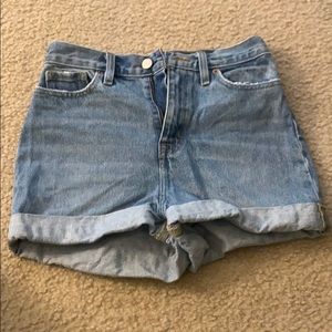 Urban outfitters high waisted jean shorts size 24